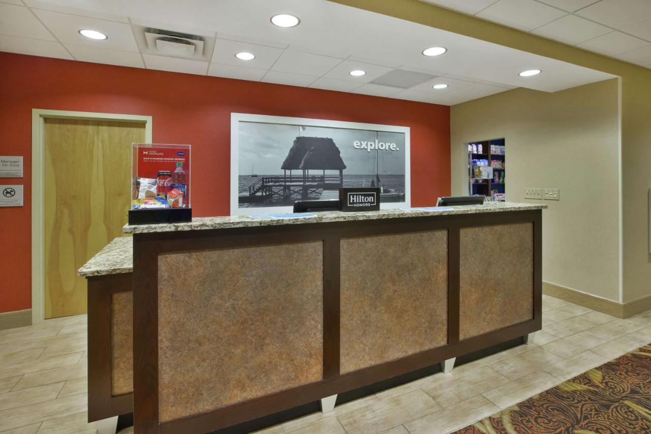 Hampton Inn Brockport Екстер'єр фото
