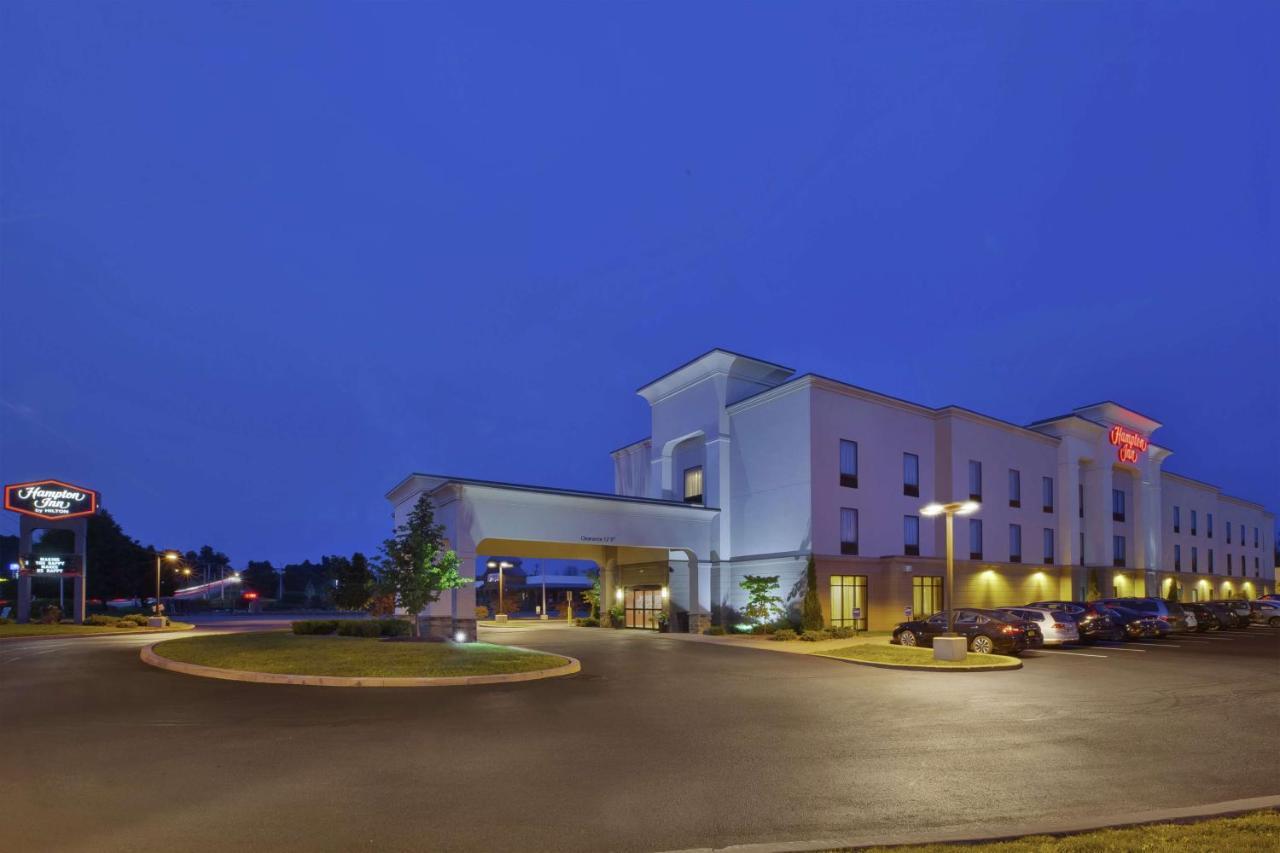 Hampton Inn Brockport Екстер'єр фото