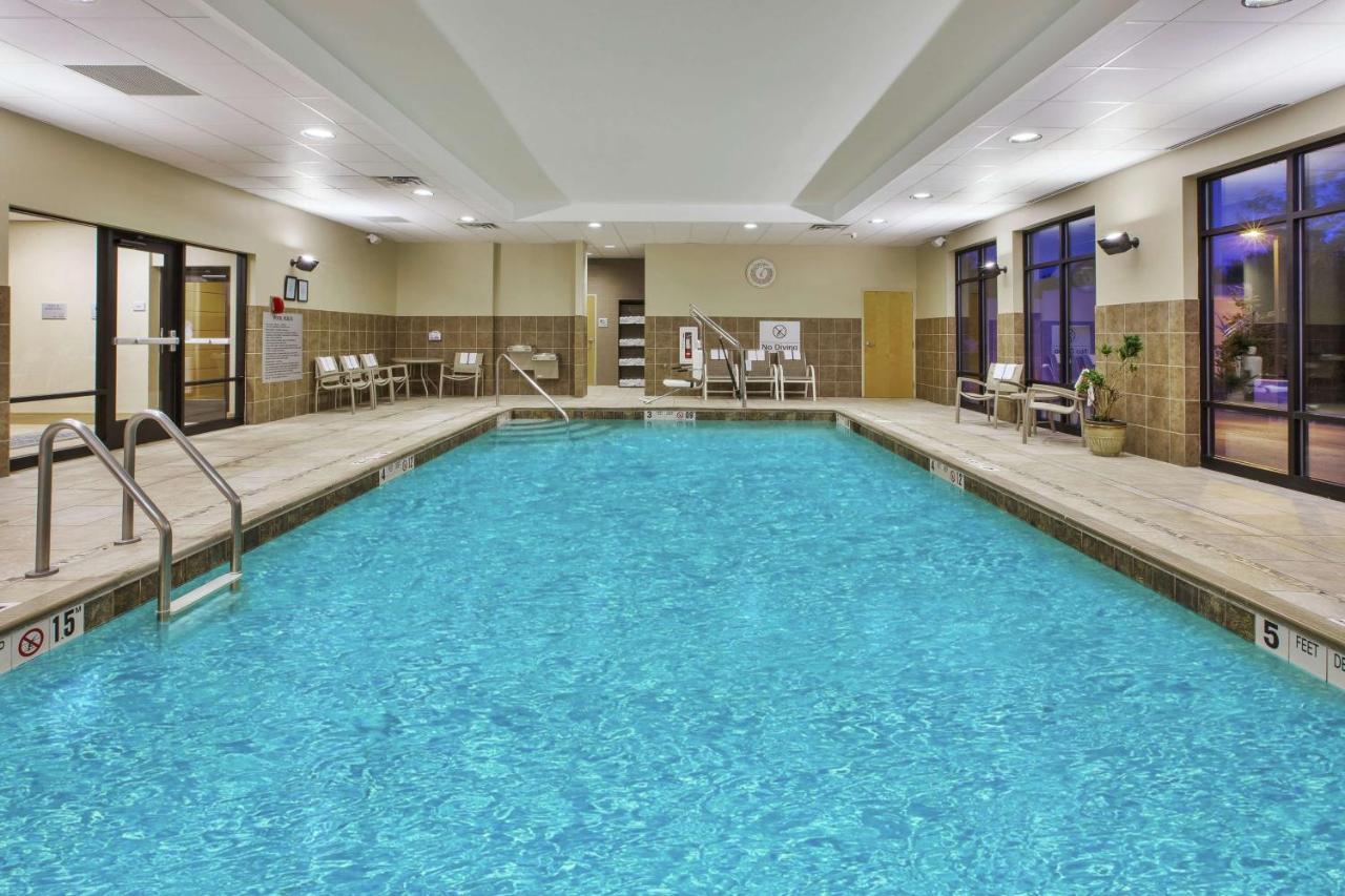 Hampton Inn Brockport Екстер'єр фото