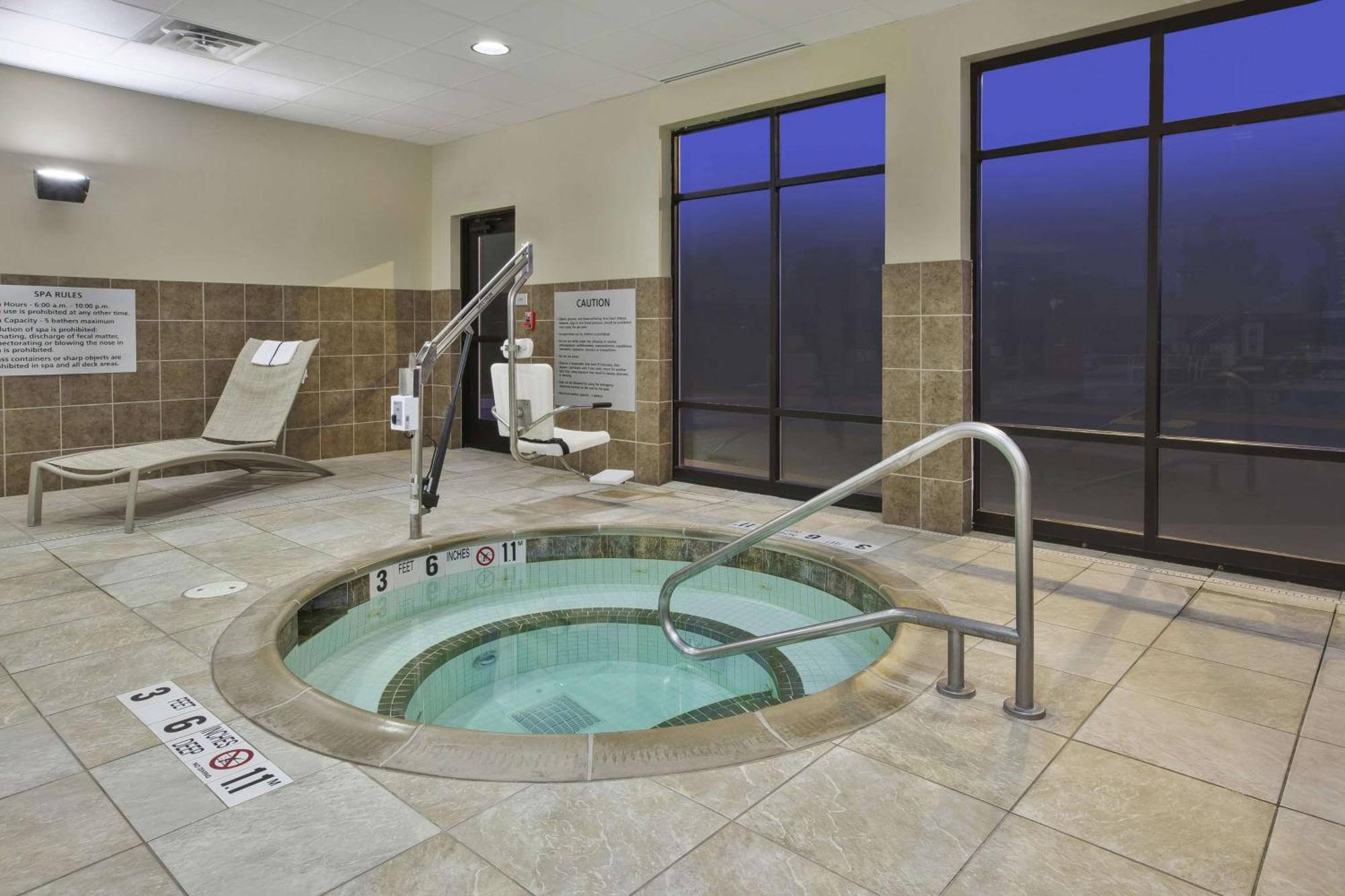 Hampton Inn Brockport Екстер'єр фото